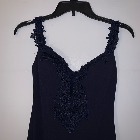 Prom / Event Dress - Picture 3 of 8